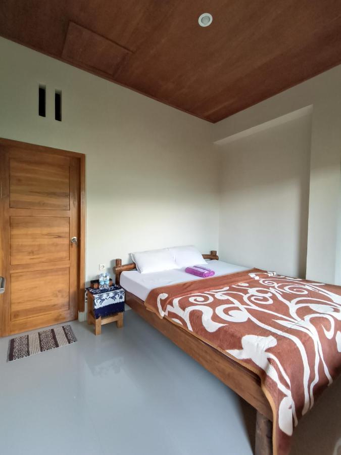 Made Oka Budget Room Munduk Exterior foto